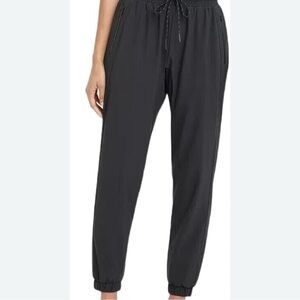 NWT All In Motion soft stretch mid-rise side -pocket jogger XS